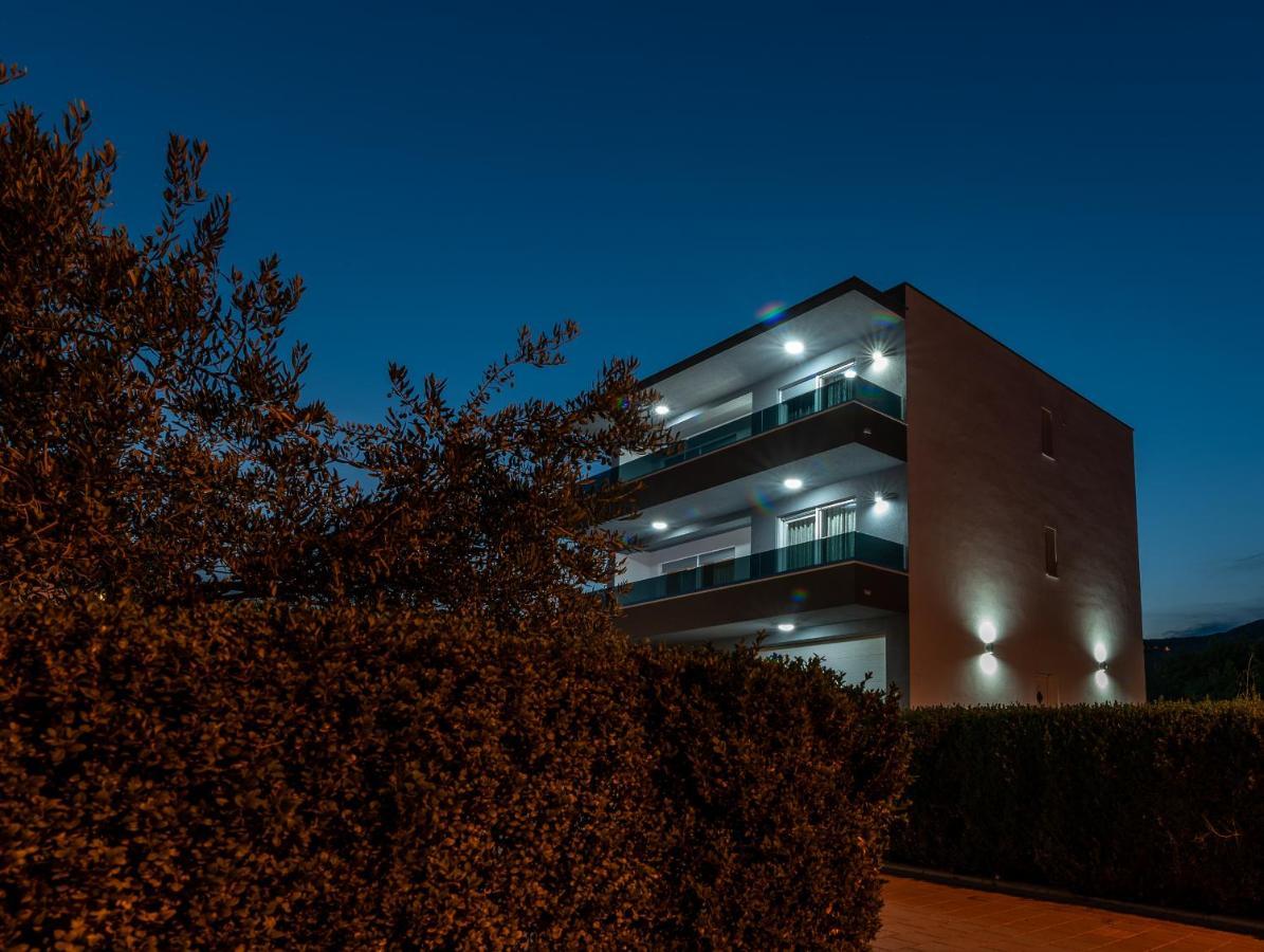 Villa Dalmata Трогір Екстер'єр фото