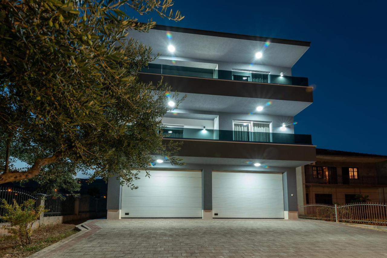 Villa Dalmata Трогір Екстер'єр фото