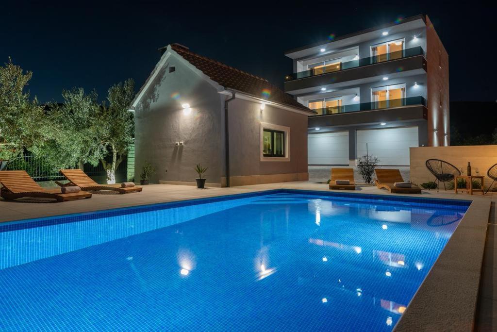 Villa Dalmata Трогір Екстер'єр фото
